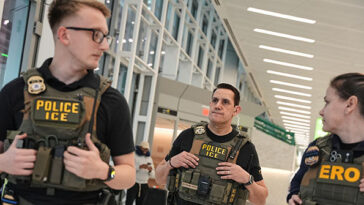 trump-asks-ice-agents-for-‘no-masks’-at-airports