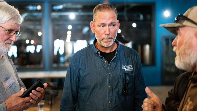 senate-hopeful-with-deep-dem-ties-slapped-with-scathing-complaint-targeting-alleged-family-payout-‘scheme’