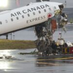 air-traffic-controller-caught-on-tape-following-airplane-crash-at-laguardia:-‘i-messed-up’
