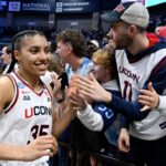 fudd-leads-uconn-to-53-point-win,-into-sweet-16