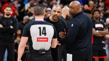 udoka-calls-out-‘soft’-officiating-in-rockets’-loss