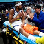 warriors’-moses-moody-leaves-game-on-stretcher-after-suffering-gruesome-injury-on-dunk-attempt