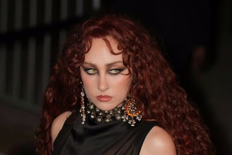 the-gap-between-celebrity-image-and-reality-just-got-exposed