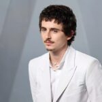 the-strange-backlash-against-timothee-chalamet
