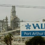 massive-explosion-rocks-texas-refinery,-triggers-shelter-in-place