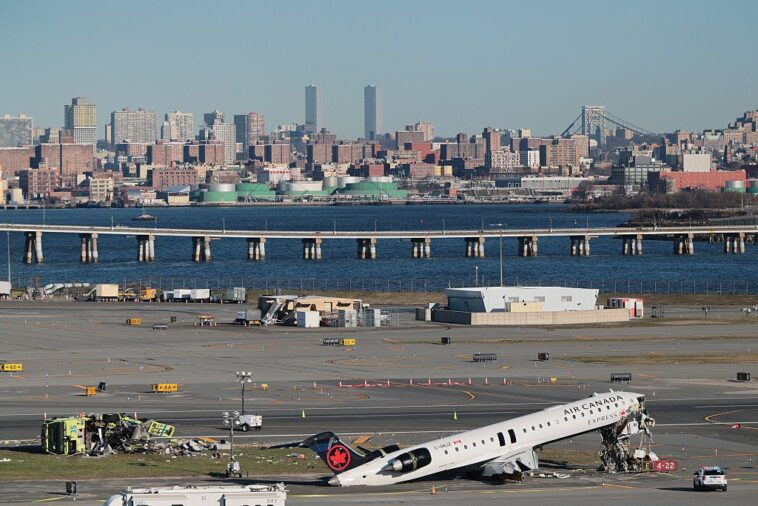 there’s-a-system-meant-to-prevent-the-deadly-laguardia-plane-crash.-why-didn’t-it?