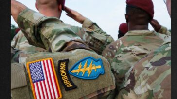 breaking:-pentagon-reportedly-preparing-to-send-3,000-airborne-troops-to-middle-east