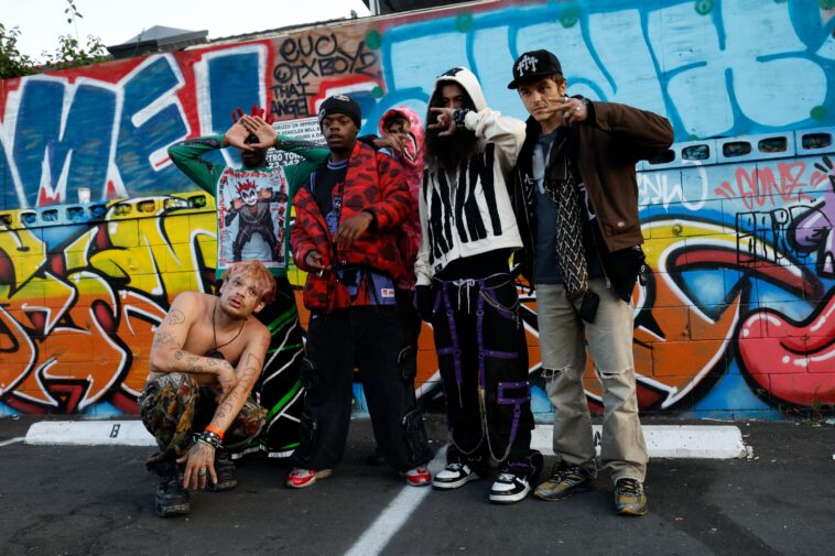 inside-the-degenerate-artist-‘cult’-that-trashed-a-historic-and-once-elegant-downtown-la-hotel