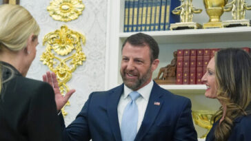 watch:-markwayne-mullin-sworn-in-as-dhs-secretary