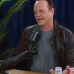 actor-vince-vaughn-rips-stephen-colbert-and-other-late-night-hosts:-‘they-all-became-the-same-show’-(video)