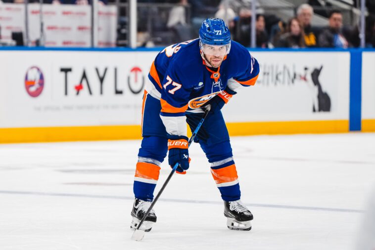 tony-deangelo-exits-with-injury-as-islanders’-defense-takes-another-hit
