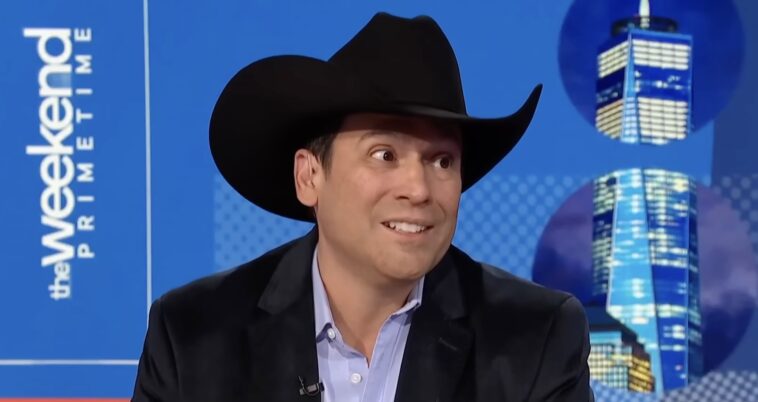 dem-candidates-keep-getting-weirder:-‘moderate’-tx-dem-played-m***********-pervert-who-was-supposed-to-be-cute-in-bizarre-video