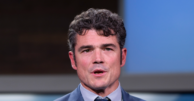 joe-kent-saga:-mystery-deepens-about-how-charlie-kirk-texts-leaked-to-candace-owens