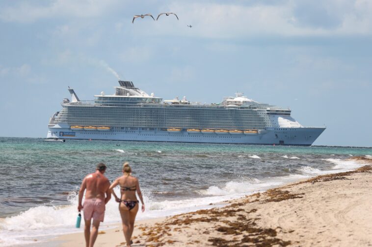 ‘man-overboard’-scare-on-spring-break-royal-caribbean-cruise-prank-could-send-families-to-prison