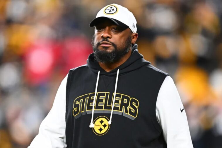 mike-tomlin-makes-telling-move-as-tv-rumors-swirl
