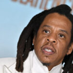 jay-z-says-a-‘heavy-right-wing-agenda’-is-silencing-voices-in-the-culture