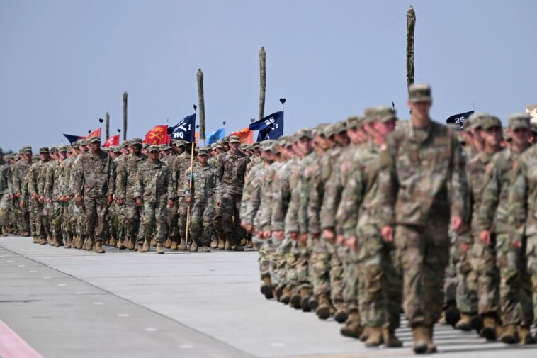 us-army-raises-max-enlistment-age-to-42-—-and-loosens-restrictions-for-recruits-with-weed-convictions