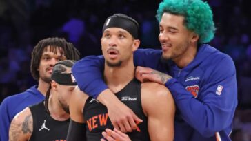 the-beautiful-game-making-the-knicks-locker-room-an-nba-rarity