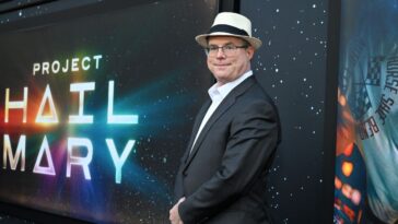 ‘project-hail-mary’-writer-says-hit-film-worked-because-he-avoided-woke-political-agendas