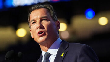 suozzi:-airport-problems-are-‘leverage’-for-getting-ice-changes