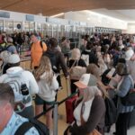 never-ending-pre-dawn-tsa-line-seen-snaking-outside-busy-california-airport