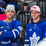 blue-jays-stars-caught-sitting-in-wrong-seats-at-maple-leafs-game-in-hilarious-moment