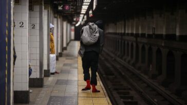 elderly-veteran-dies-after-being-pushed-onto-subway-tracks,-illegal-alien-charged