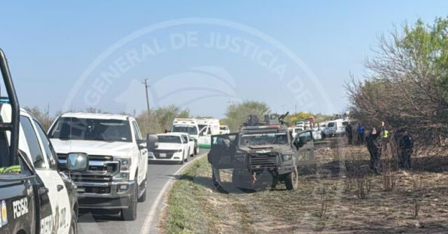 cartel-gunmen-kidnap-eight-workers-along-mexican-border-state-highway