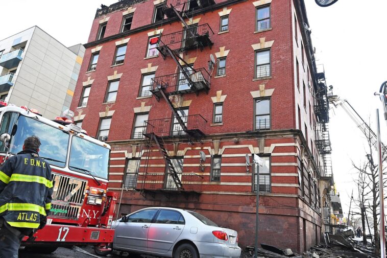 man-killed,-6-firefighters-hurt-as-5-alarm-inferno-rips-through-nyc-building:-officials