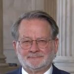 dem-sen.-peters:-we’ve-avoided-having-group-break-and-vote-to-end-dhs-shutdown-because-ice-needs-guardrails