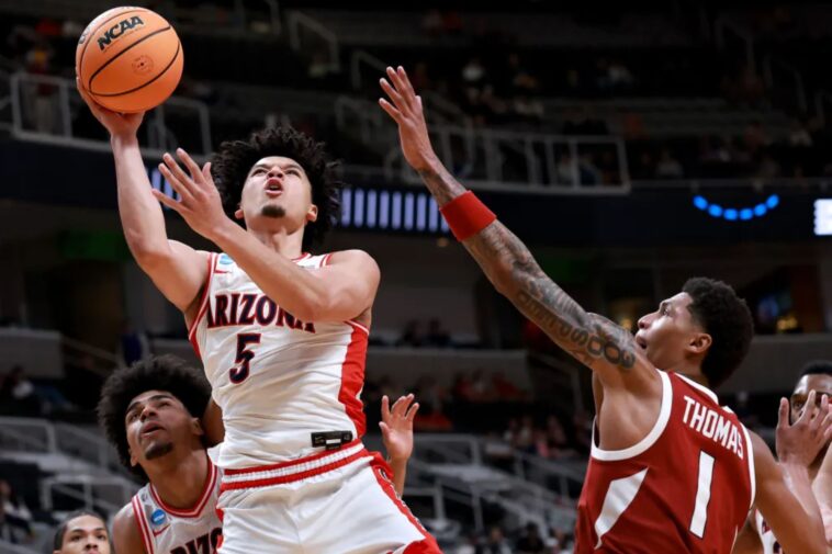 arizona-finally-clears-sweet-16-hurdle-with-dominant-win-over-arkansas