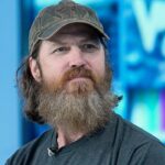 ‘duck-dynasty’-star-jase-robertson-says-‘rednecks’-are-the-only-people-left-who-are-‘unoffendable’-in-america