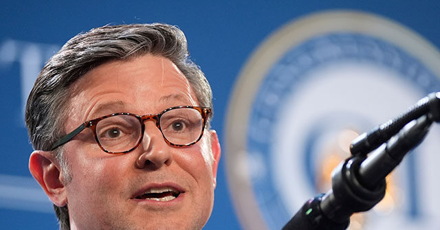 house-to-pass-short-term-spending-bill-that-funds-all-of-dhs,-with-ice-and-cbp-included