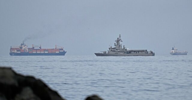 irgc-threatens-to-bomb-all-ships-sailing-‘to-and-from’-any-‘enemy’-locations