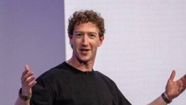 mark-zuckerberg’s-meta-pushes-to-become-an-‘ai-native’-company