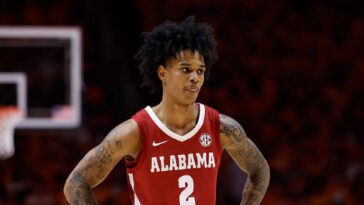 alabama’s-aden-holloway-gets-permission-to-travel-to-tide’s-sweet-16-game-despite-felony-drug-charge