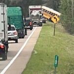 at-least-2-students-killed,-several-injured-in-school-bus-crash-in-tennessee:-‘a-parent’s-worst-nightmare’