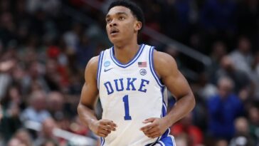 foster-delivers-in-return-as-duke-ousts-st.-john’s