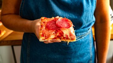 move-over,-new-york-and-chicago-—-one-midwest-pizza-style-is-taking-over