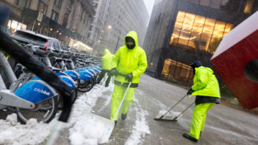 say-it-ain’t-snow!-emergency-shoveler-sues-city-for-failing-to-pay-after-historic-blizzard