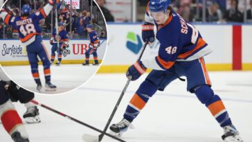 islanders-use-five-goal-period-to-erase-early-deficit-for-key-win-over-panthers-in-playoff-race