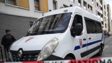paris-police-arrest-migrant-teen-during-alleged-terror-attack-attempt-on-bank-of-america-building
