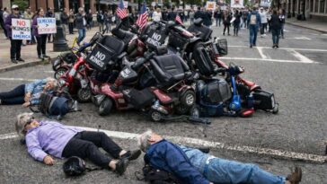 dozens-of-injuries-reported-at-‘no-kings’-rally-after-multi-scooter-pileup