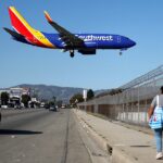 southwest-pilot-aborts-hollywood-burbank-landing-because-runway-‘wasn’t-quite-clear’:-report