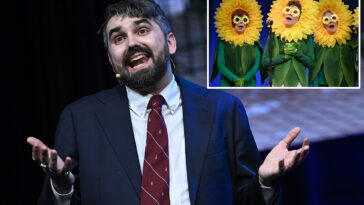 nyc-reporters-roast-mayor-mamdani-in-song-at-inner-circle-dinner