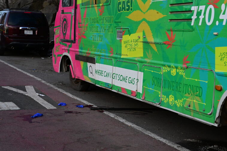 man-stabbed-to-death-steps-from-mobile-nyc-pot-dispensary-as-streets-stained-red:-cops