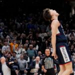 mullins’-last-second-3-sends-uconn-to-final-four