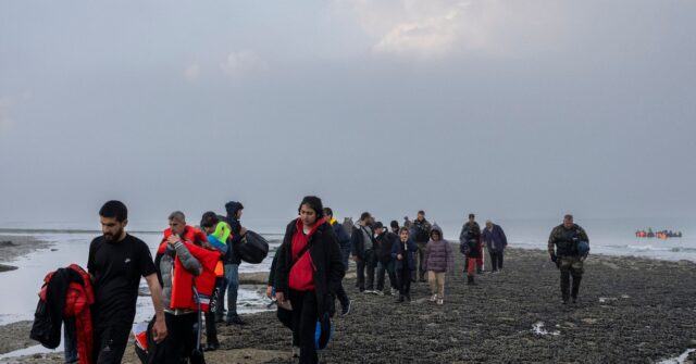 households-with-migrants-claiming-nearly-1-billion-in-welfare-per-month-in-britain