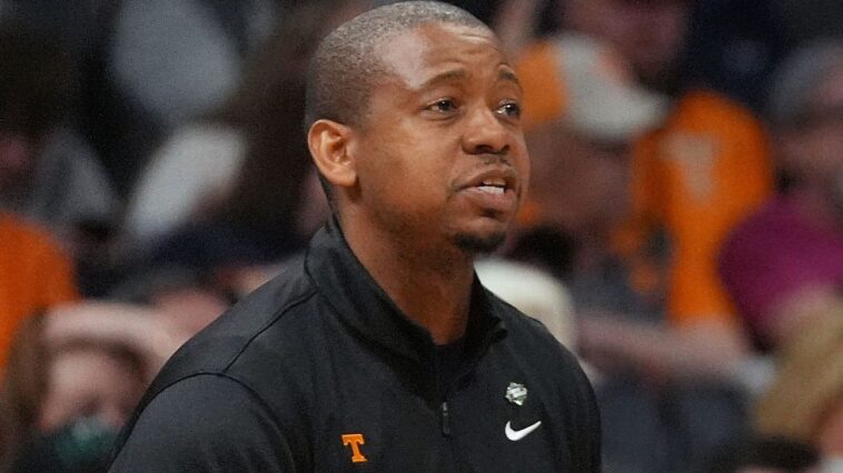 sources:-nc-state-to-hire-ex-player-gainey-as-hc