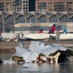 ‘warning-signs-were-all-there’-before-deadly-dc-mid-air-crash,-former-air-traffic-controller-says